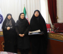 مراسم تجلیل از کادر اجرایی سلسله نشست‌های علمی و تخصصی «زیست ارتباطی در جهان معاصر»