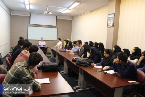 هفته نخست سلسله نشست‌های سرمشق به همت انجمن اسلامی دانشجویان آزاداندیش