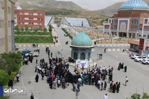 تریبون آزاد دانشجویی با موضوع «۸ساله شدن دولت دکتر روحانی آری یا خیر؟» 