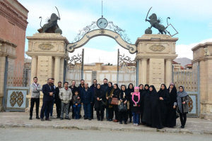 کارکنان و دانشجویان دانشگاه علامه طباطبائی از شهرک سینمائی ایران بازدید کردند