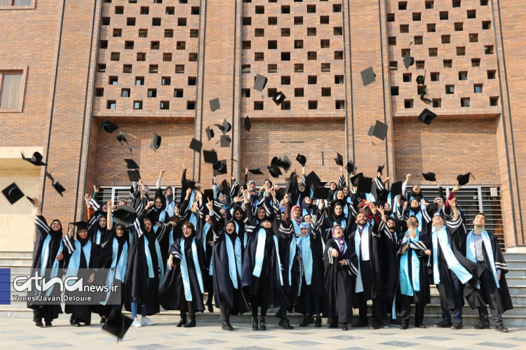 جشن فارغ‌التحصیلی دانش‌آموختگان رشتۀ روانشناسی ورودی ۹۴ دانشگاه علامه‌طباطبائی برگزار شد