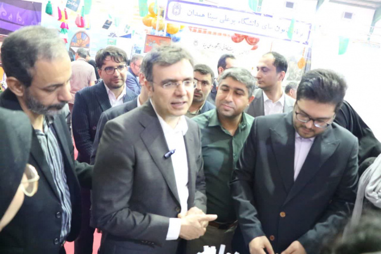 تقدیر معاون فرهنگی و اجتماعی وزارت علوم از فعالیتهای کانونهای فرهنگی، هنری و اجتماعی دانشگاه علامه طباطبائی