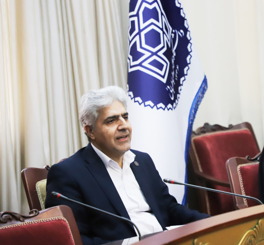 نشست صمیمانۀ رئیس دانشگاه علامه طباطبائی با دانشجویان فعال فرهنگی
