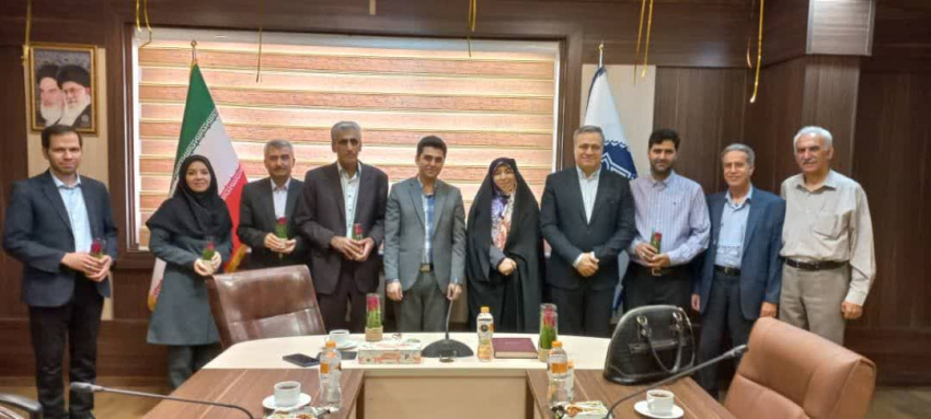 برگزاری نشست صمیمانه مسئولین معاونت فرهنگی و اجتماعی با اعضای هیئت علمی دانشکده آمار، ریاضی و رایانه