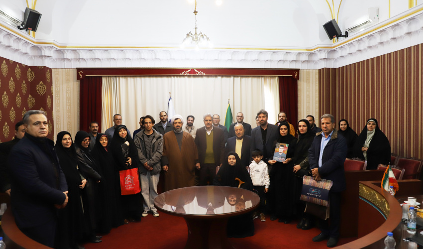 مراسم تجلیل و تکریم از مادران، همسران، دختران و خواهران شهدای دفاع مقدس دانشگاه علامه طباطبائی در جنگ ۱۲ روزه