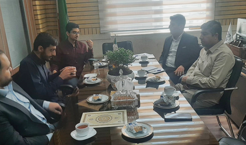 نشست صمیمانه سرپرست مدیریت امور فرهنگی دانشگاه با دانشجویان فعال فرهنگی
