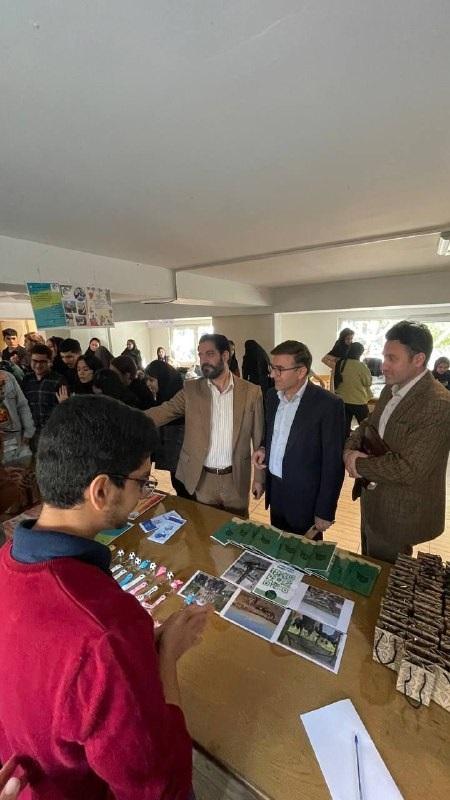 برپایی میز کانون ورزش در جهت توسعه اجتماعی دانشکده علوم اجتماعی