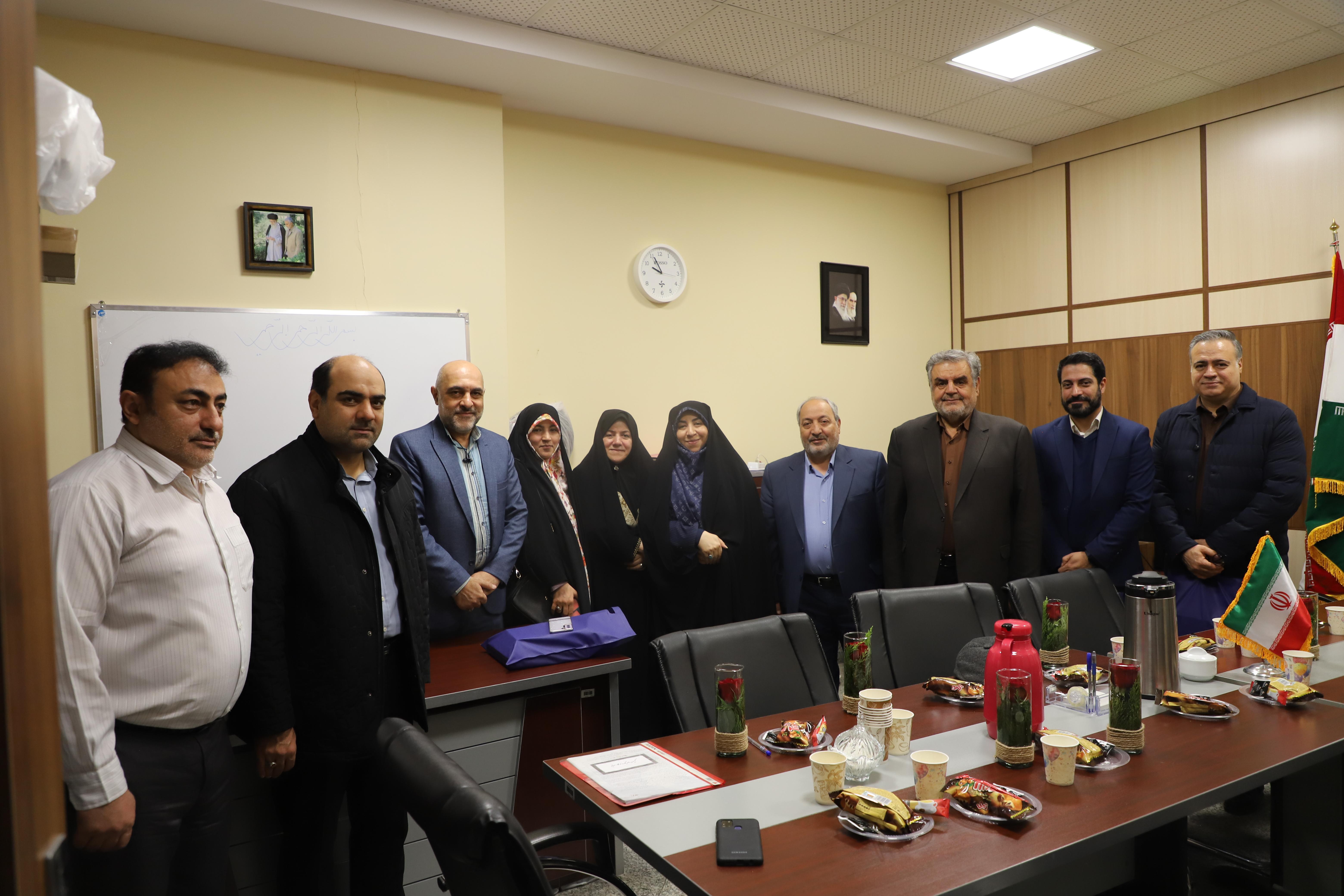 برگزاری نشست گرامیداشت هفته بسیج در دانشگاه علامه طباطبائی