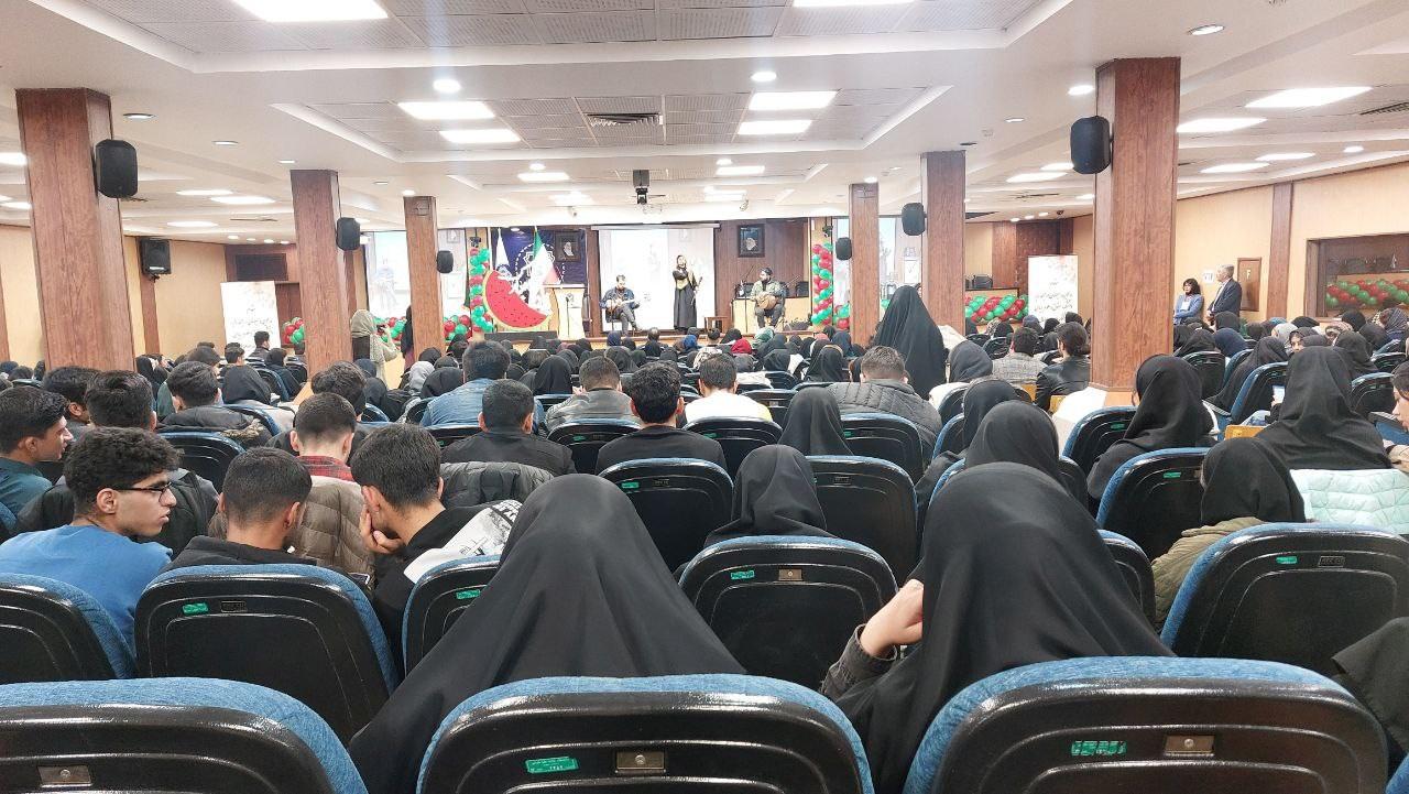 آیین پاسداشت شب زمستانی یلدا