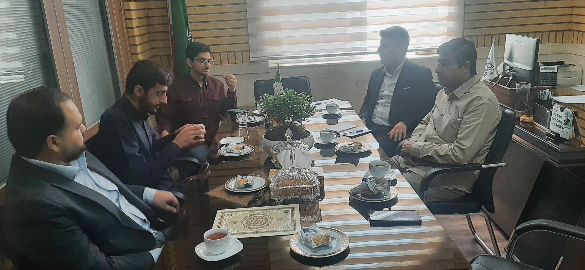 نشست صمیمانه سرپرست مدیریت امور فرهنگی دانشگاه با دانشجویان فعال فرهنگی